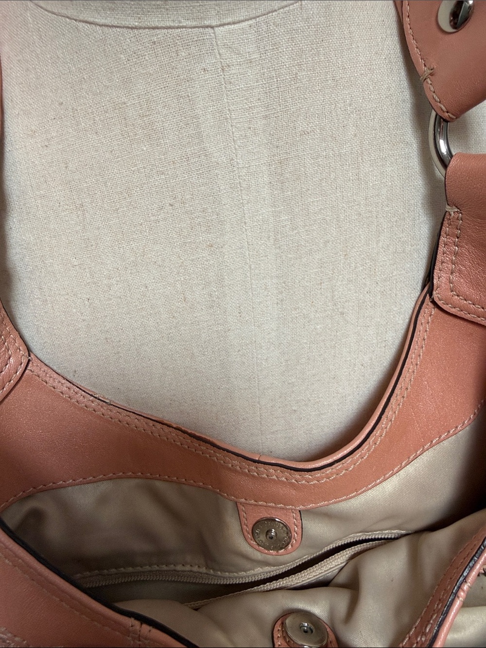 Coach vintage Peach Floral Embroidered Shoulder Bag - Picture 11 of 12